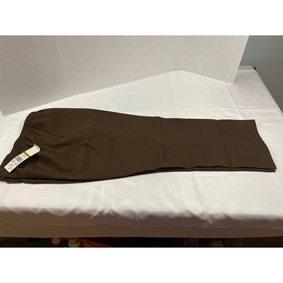 Alfred Dunner Women’s Brown Straight Leg Pull on Pants NWT size 14P MachineWash - Picture 10 of 12
